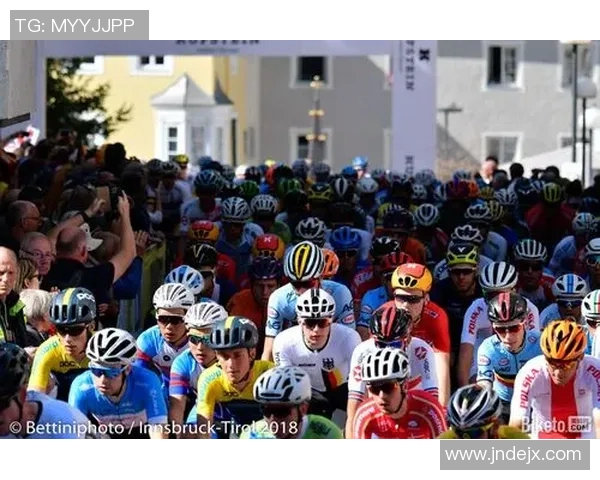 深圳羽毛球队在欧锦赛积分榜上以61分稳居第一名展现强劲实力